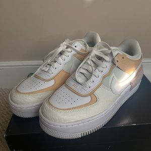 Womens AF1 Shadow SE - Size 8